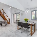 Beautiful In With Kitchen * Stinjan